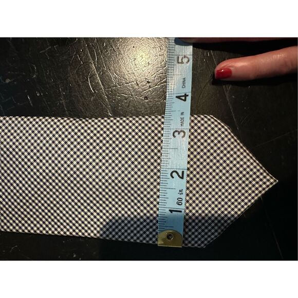 Ralph Lauren Purple Label Necktie - Picture 7 of 7